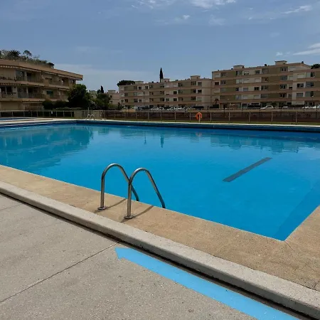 Διαμέρισμα Proche De La Mer, Piscine, Climatisation Et Wifi