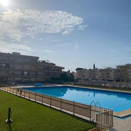 Proche De La Mer, Piscine, Climatisation Et Wifi *