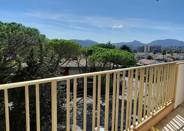 Proche De La Mer, Piscine, Climatisation Et Wifi Apartment Mandelieu