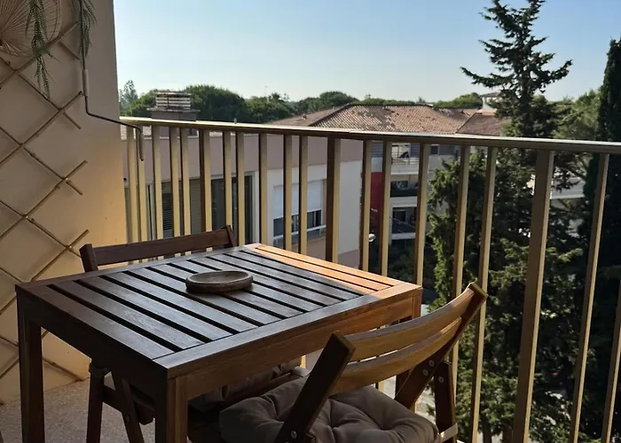 Apartment Proche De La Mer, Piscine, Climatisation Et Wifi