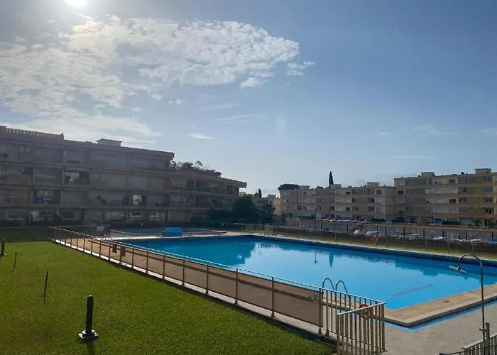 Proche De La Mer, Piscine, Climatisation Et Wifi *